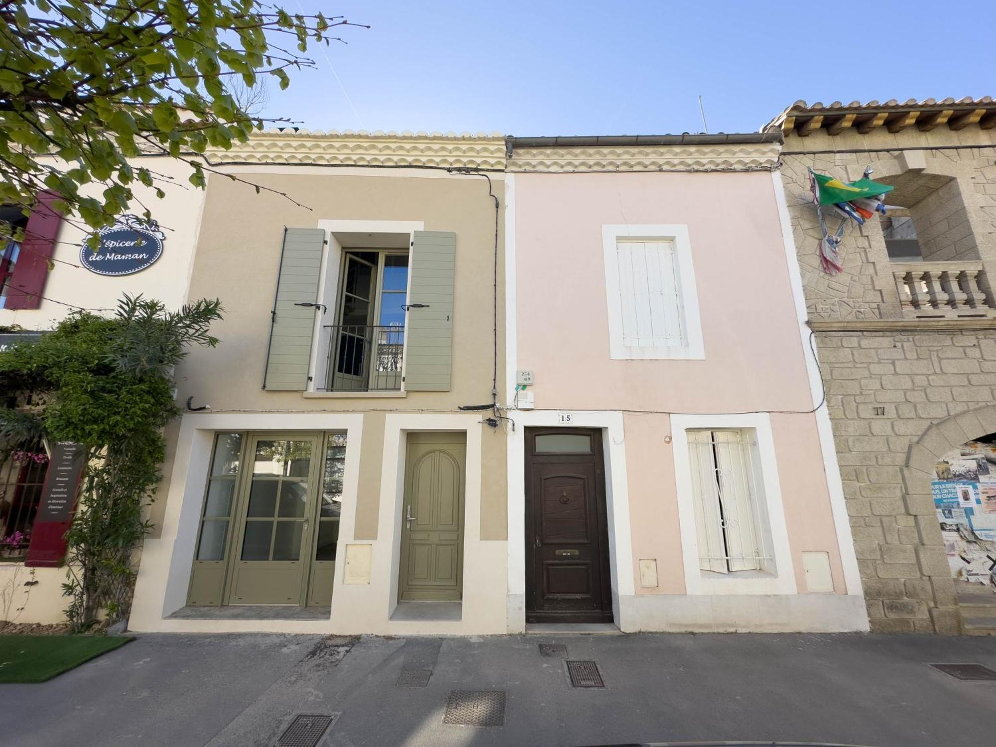 Les Suites Du 13 Aigues-Mortes Luaran gambar
