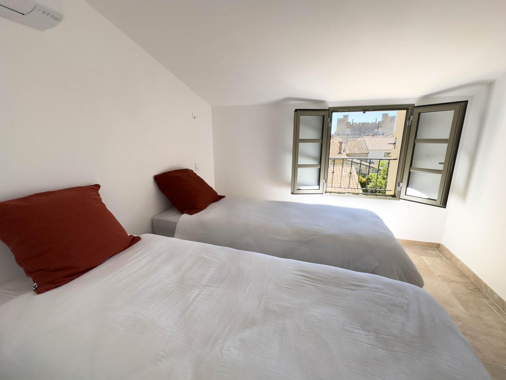 Les Suites Du 13 Aigues-Mortes Luaran gambar